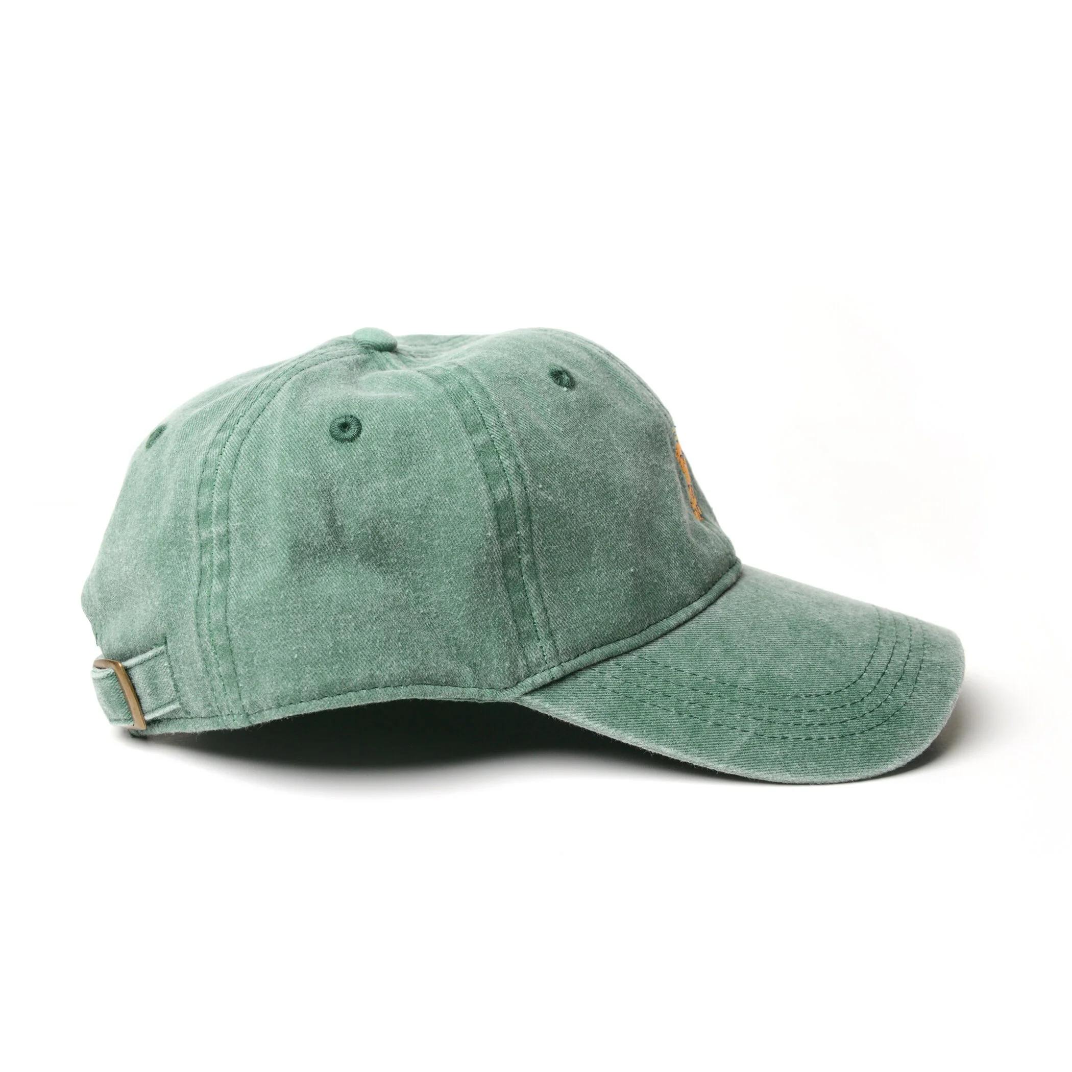 帽子 PERVERZE NewEraPERVERZE ScrapLogoBeanie PERVERZE（パーバーズ）の「New Era PERVERZE Scrap Logo Beanie